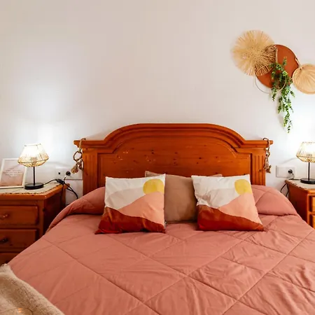 Premium Piscina Y Playa Apartment *