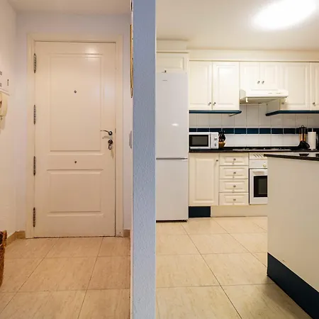 Apartment Premium Piscina Y Playa *