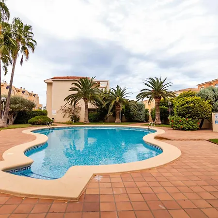 Apartmán Premium Piscina Y Playa *